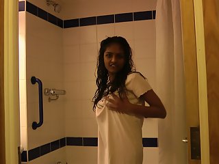 Hot Desi Babe Divya Naked Shower Bath
