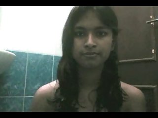 Hot Indian Babe Rachana Naked Selfie MMS