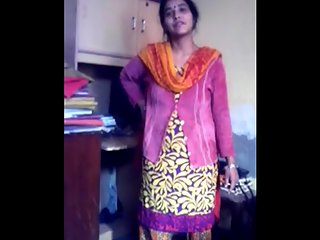 Simi Bhabhi Tight Indian Pussy Show